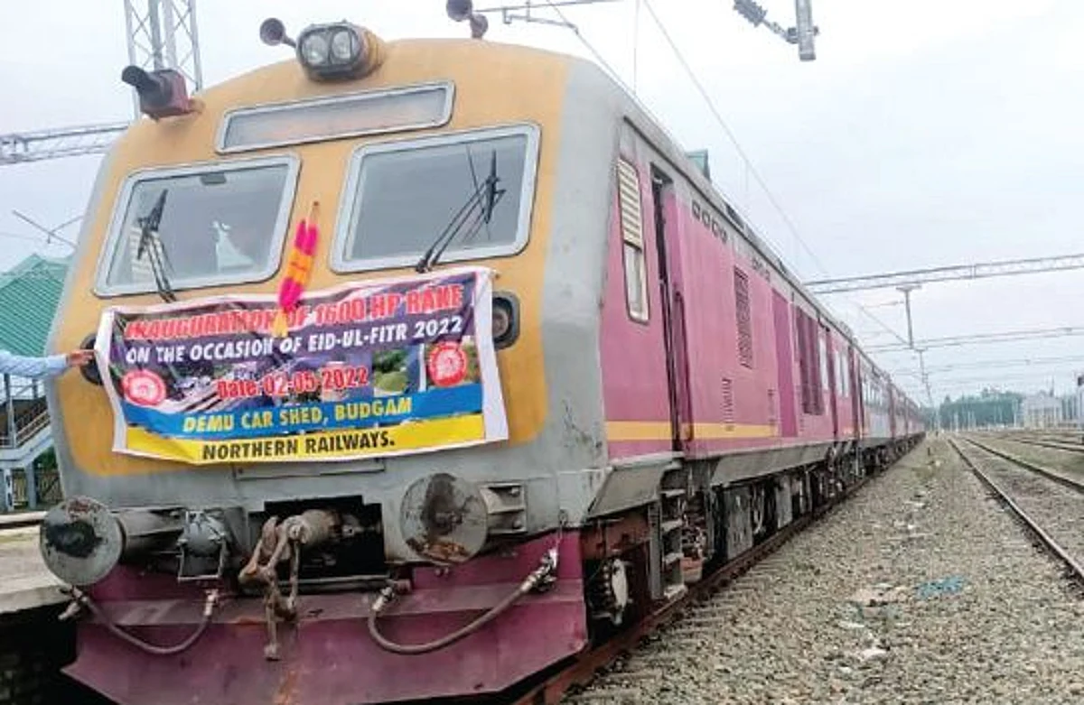 1600 horsepower rake of Kashmir Railways inaugurated