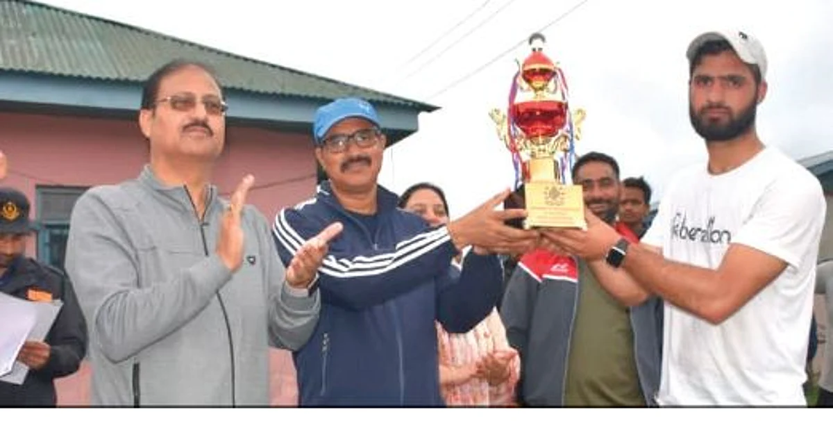 NIT Srinagar organises Cross Country Run