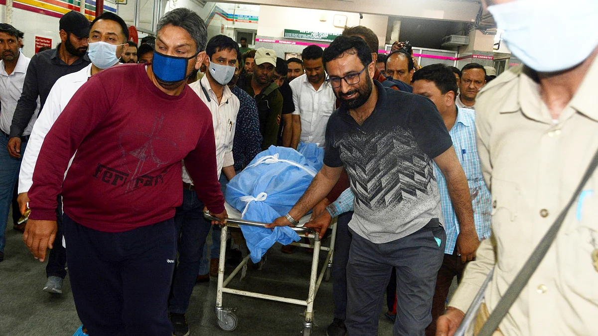 Rahul Bhat killing: Pandit employees' body sends mass resignation letter to LG Sinha, PM Modi