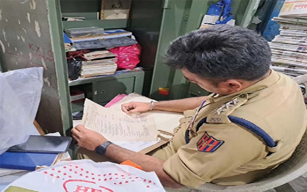 Police recover incriminating material in raids in Jammu