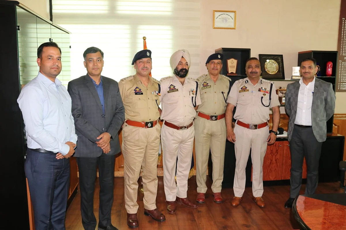 3 officers decorated with DySP rank