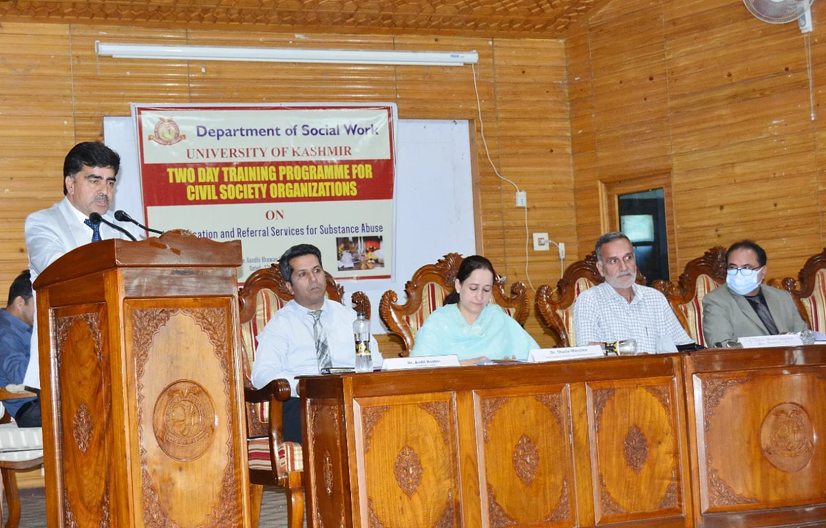 Programme on 'Referral Services for Substance Abuse' begins at KU