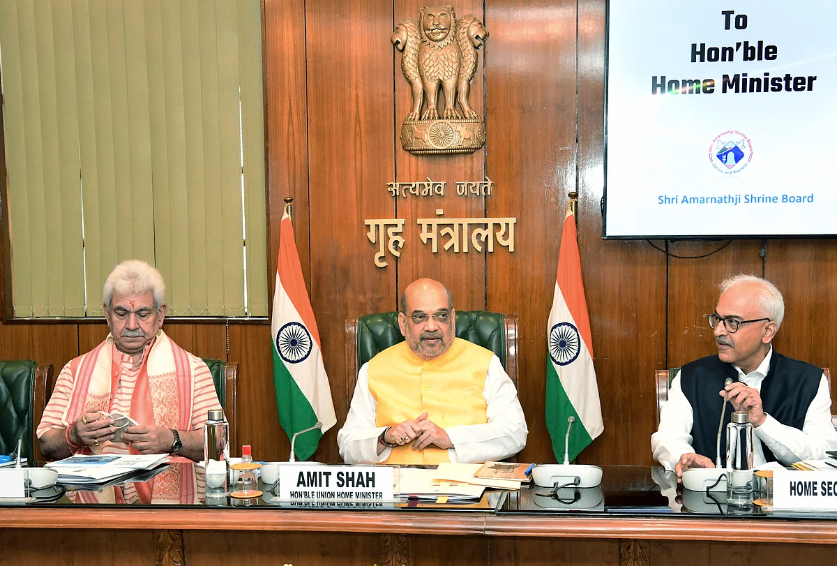 Home Minister Shah to review Kashmir situation tomorrow