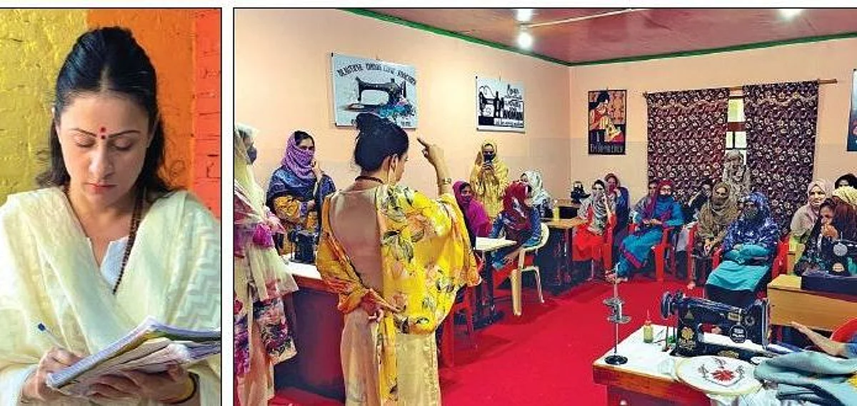 Sketching in madrassas to women empowerment, Mumbai-based artist starts 'Missal Kashmir'