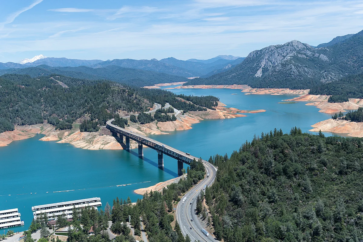 California lawmakers mull buying out farmers to save water