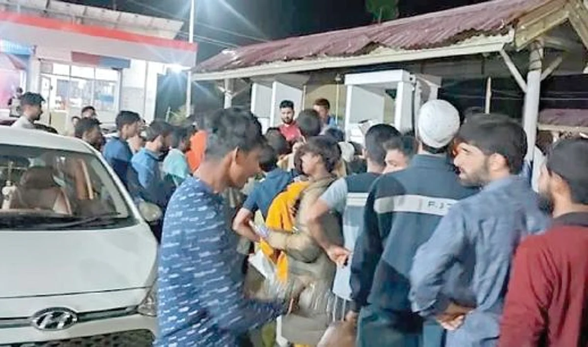 An an unusual rush was witnessed outside fuel outlets as the news spread across the country including Srinagar.