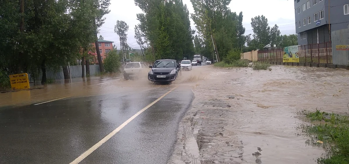 Low-lying areas in Srinagar city are already facing waterlogging while sloppy mountainsides in the rest of the Valley are threatened by flash floods, mudslides, etc.