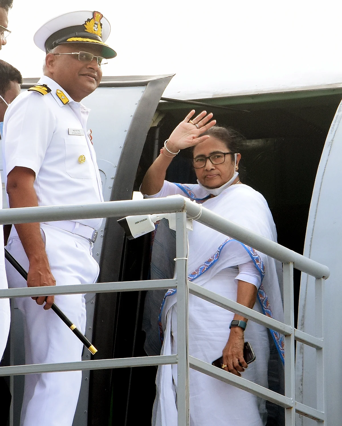 PRESIDENTIAL POLLS | Mamata leads charge, calls opposition meet on June 15