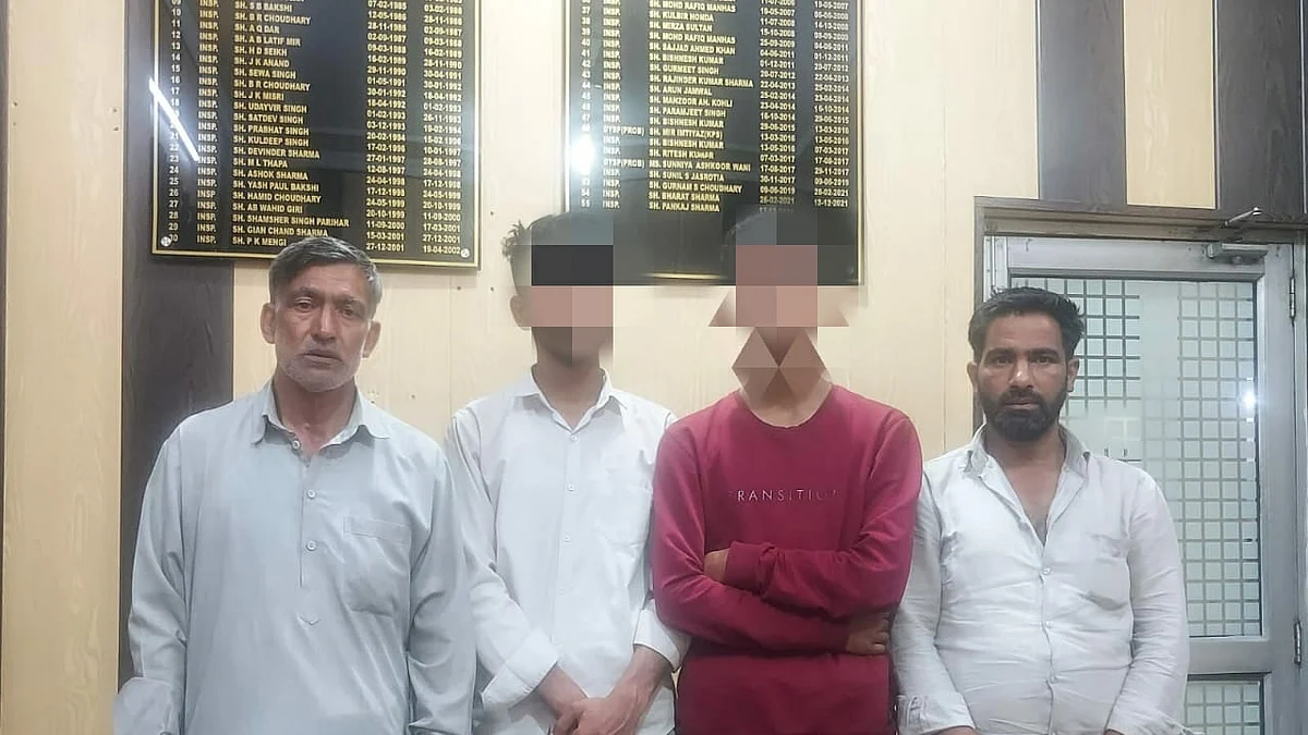 Two missing teenagers from Chrar-e-Sharif traced in Trikuta Nagar