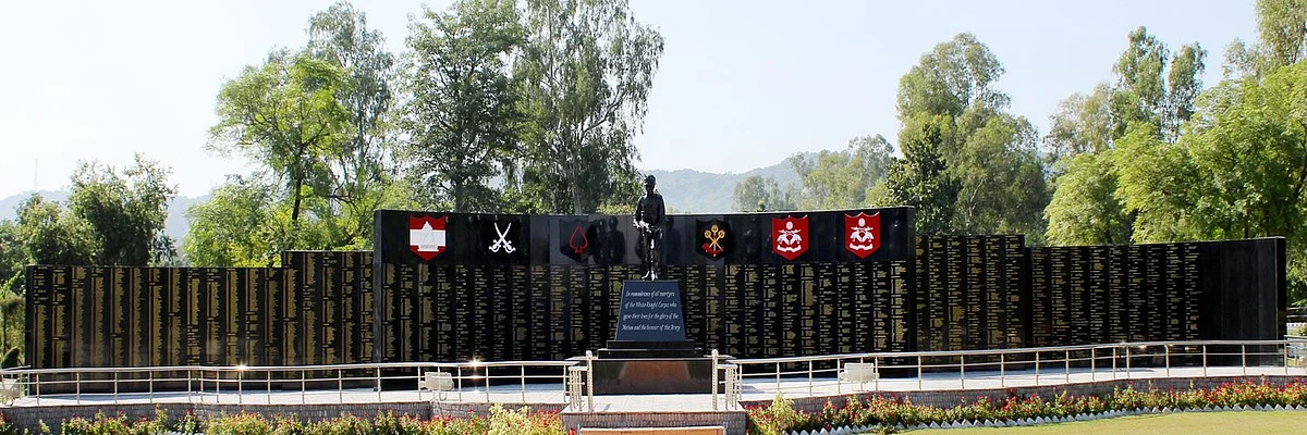 White Knight Corps commemorates 50th Raising Day