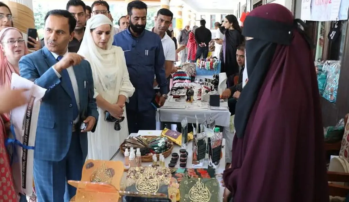 Exhibition for women entrepreneurs inaugurated at Nigeen Club