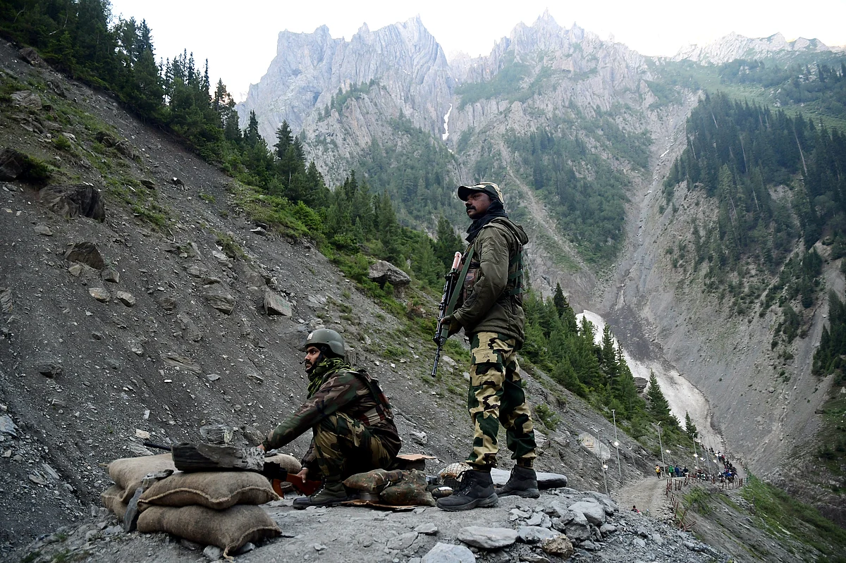 Security personnel along the Amarnath route