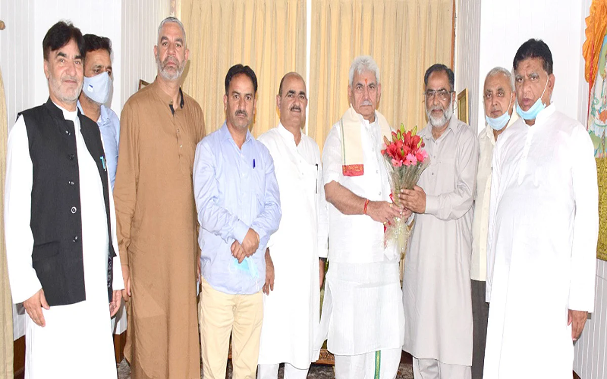 Kashmir Fruit Growers Union calls on LG