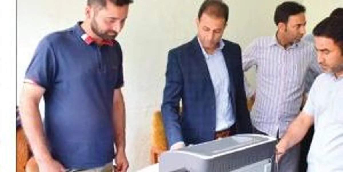 The ADC was accompanied by Assistant Commissioner Revenue Bandipora Parvaiz Rahim and other concerned.