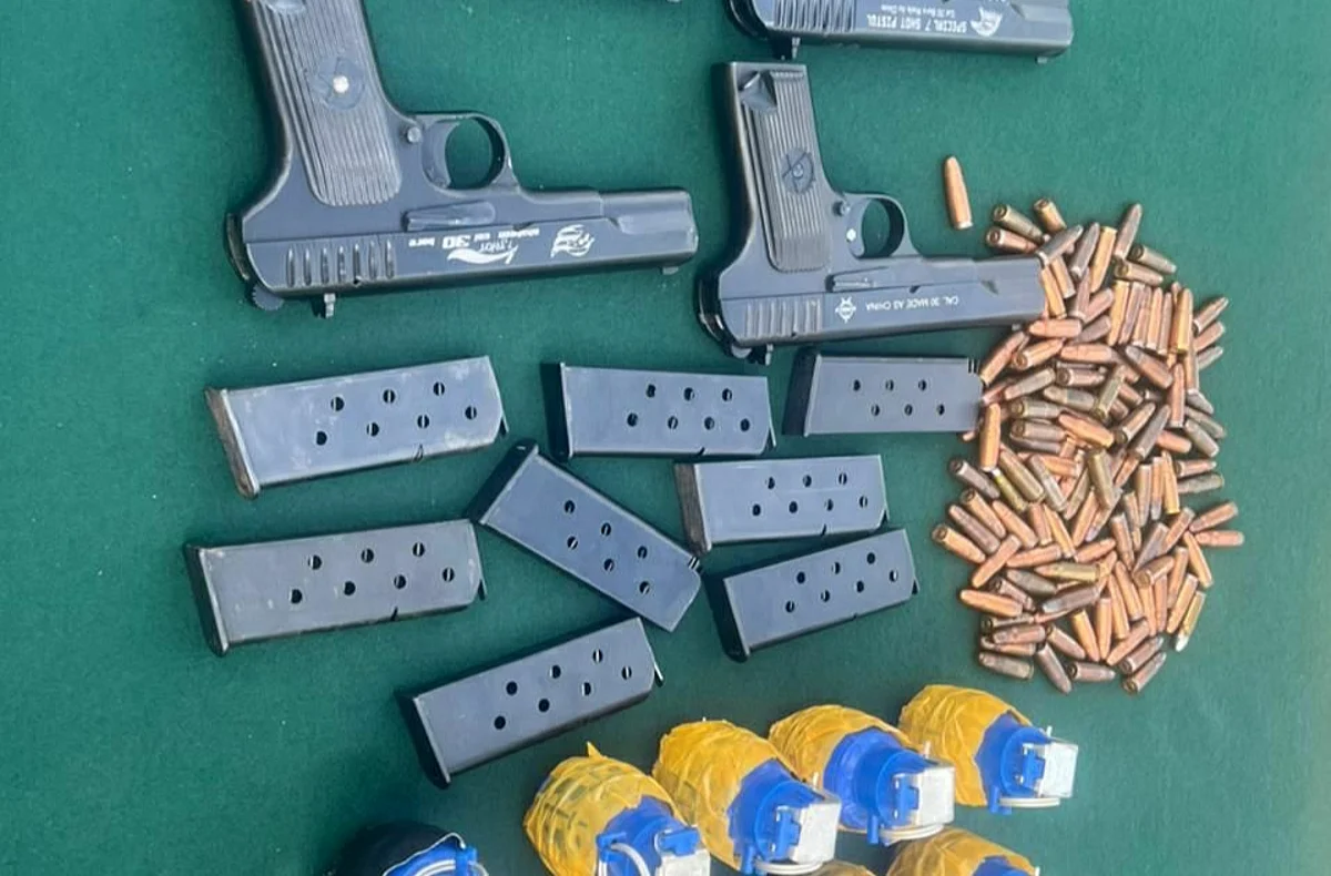 Police along with Army on Friday claimed to have arrested two hybrid LeT terrorists along with arms and ammunition in north Kashmir's Kupwara district.