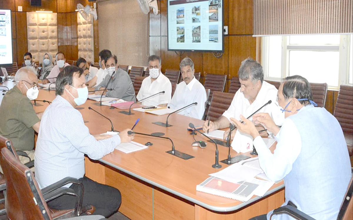 Advisor Bhatnagar reviews functioning of SDD