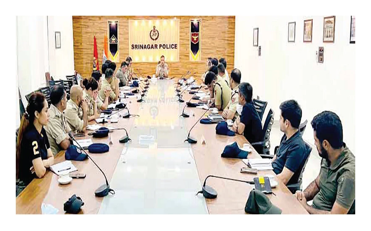 Ahead of Muharram, SSP Srinagar chairs security review meeting