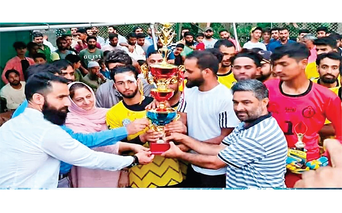 Kashmir Mega Football Tournament concludes