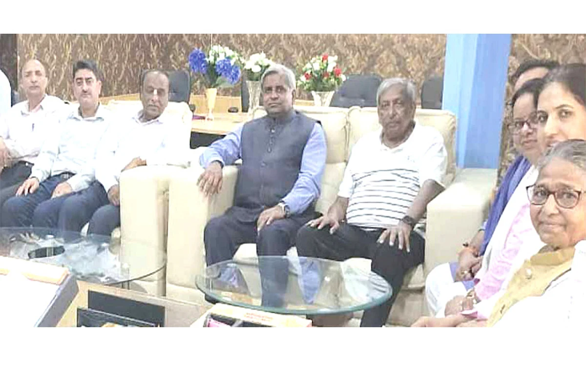Cluster University of Srinagar, JJT University Rajasthan sign MoU to foster cooperation in research