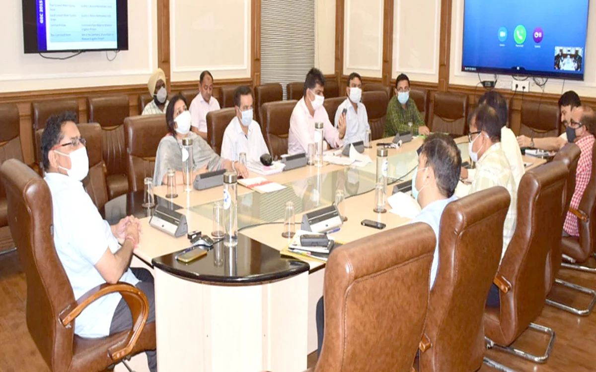 Meet on reassessment of ground water resources in J&K held