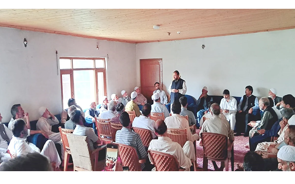Immediate assembly election imperative for reviving democracy in J&K : Hakeem Yaseen