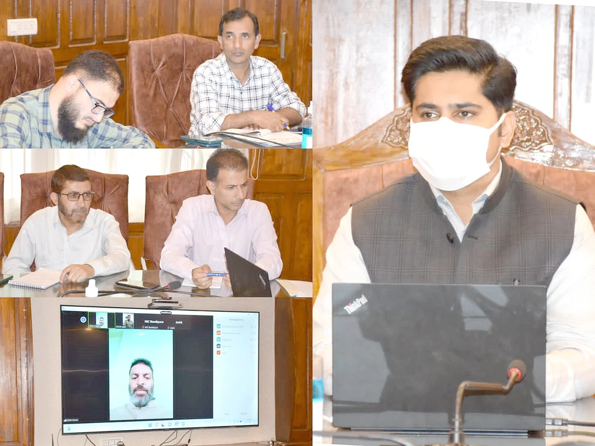 DDC Bandipora reviews arrangements for Gurez Festival