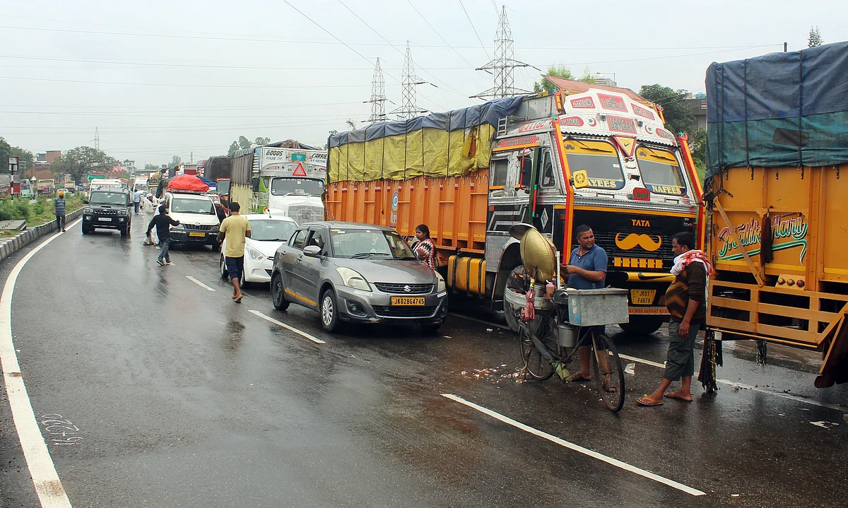 The official said no vehicle would be allowed to move before or after the fixed cut off timings on Thursday.