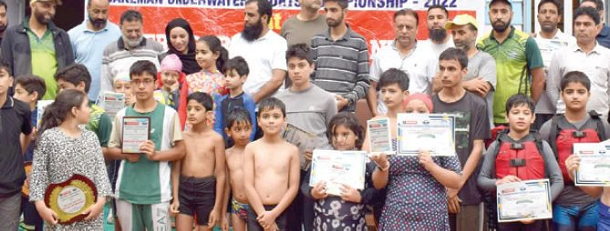 Malik Waseem, Deputy Director of Tourism (Recreation) was the chief guest on the occasion.
