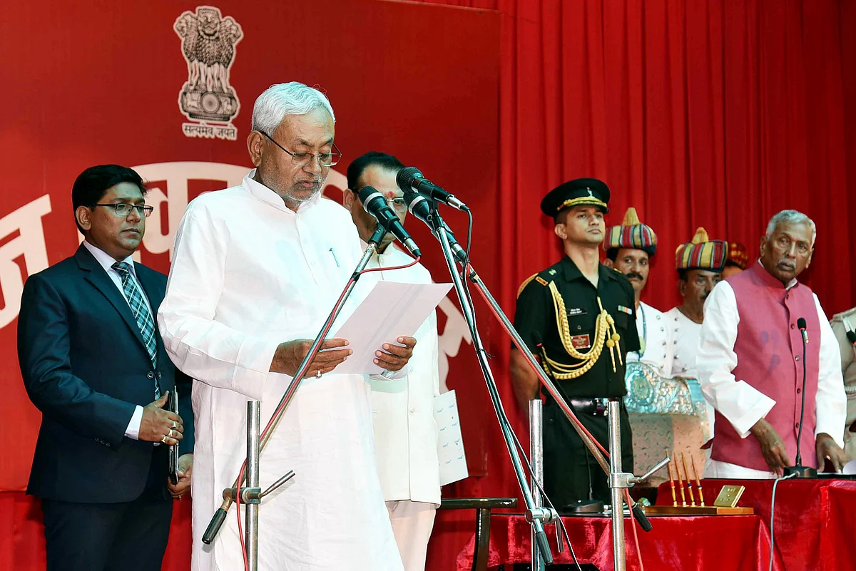 JDU leader Nitish Kumar takes the oath as Bihar Chief Minister for the 8th time, at Raj Bhavan, in Patna on Wednesday.