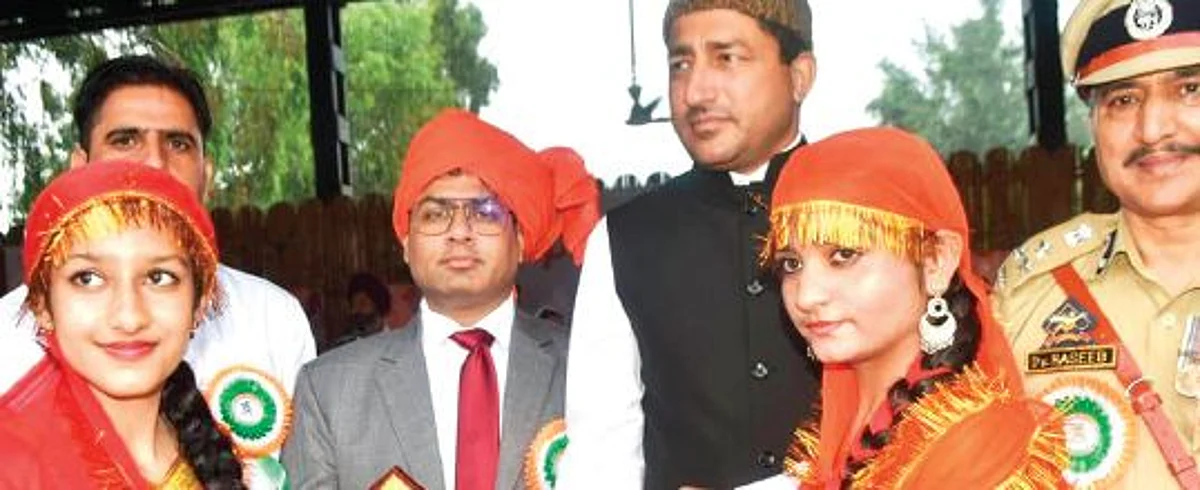 Patriotic spirit, gaiety mark Independence Day celebrations across Jammu