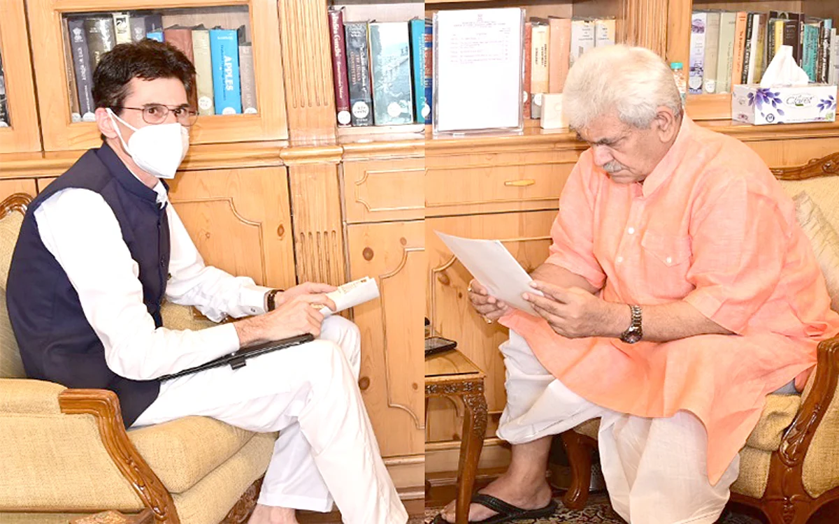 Ex- Deputy Chairman LC, BJP Minority Morcha Secretary call on LG Sinha