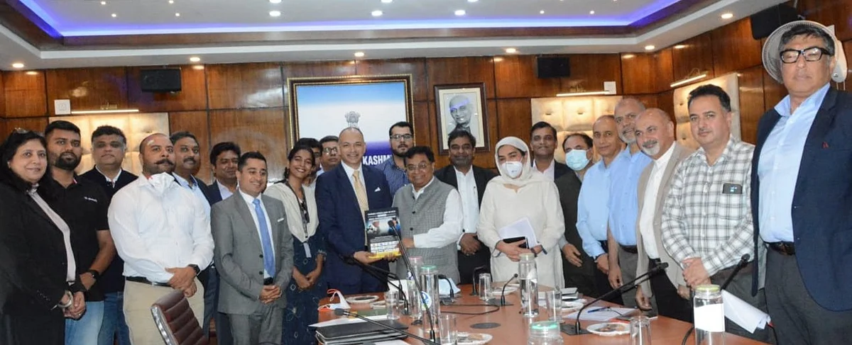 In his opening remarks, Deputy Ambassador Embassy of Sweden in India, Gautam Bhattacharyya, gave a brief introduction and vision about the India-Sweden Healthcare Innovation Centre.