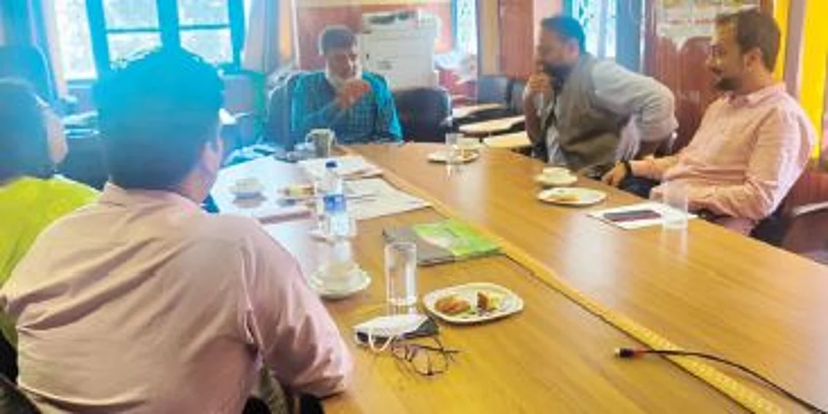 The decision to work in a tripartite relationship between IIEDC, NIT Srinagar, Move Beyond and UNICEF was taken. The modalities for the same are in the process and are about to get finalized.