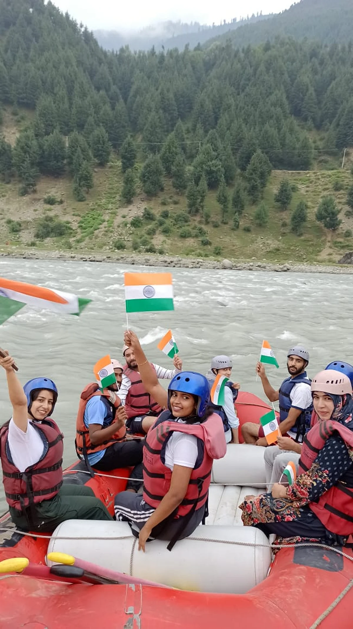 Additional Deputy Commissioner, Bandipora, Waseem Raja in his keynote speech enlightened the students and faculty members through deliberations on tourism policies in J&K.