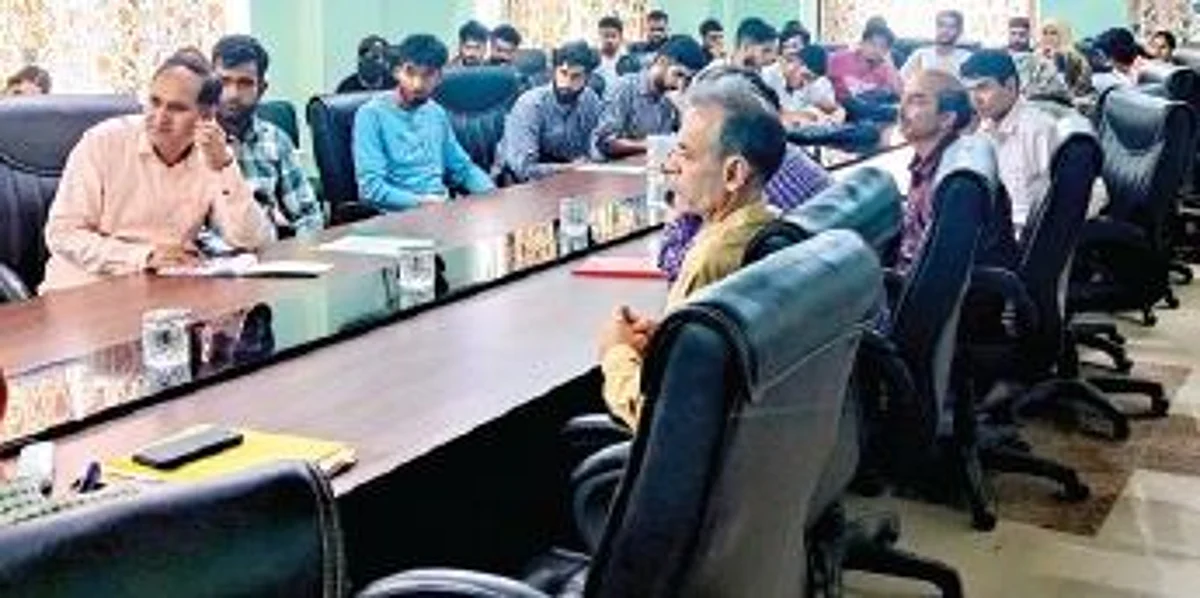 Prof. S.A Gangoo, Dean Faculty of Forestry highlighted the importance of Faculty of Forestry and its services towards teaching and research in the country.