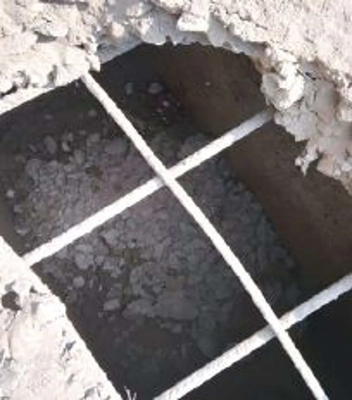 The residents expressed concern that the said drain is posing a threat to the lives of commuters especially children of the area.