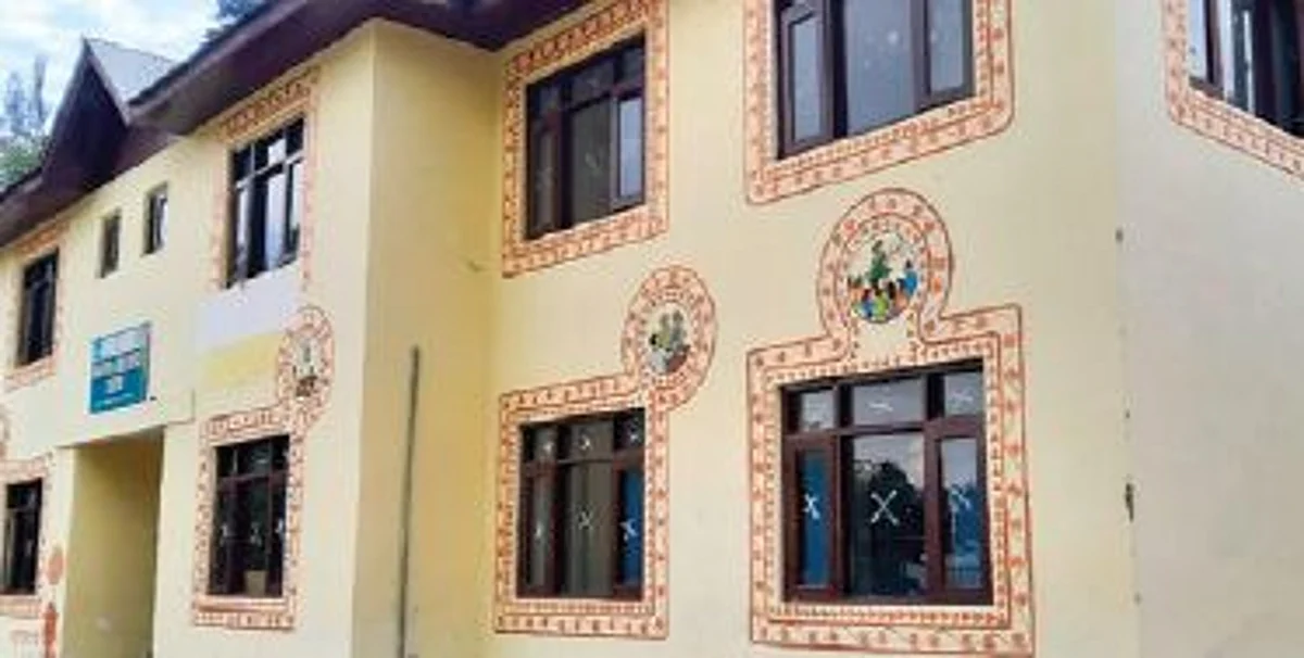 Locals said that for even a small test they have to visit Qalamabad to carry out the test.