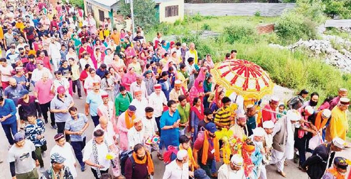 While thousands of devotees used to earlier take part in the annual yatra depicting ancient Nag culture, the pilgrimage to the 14,700 feet high Kailash Kund was conducted in a restricted manner for the last two years due to the Covid-19 pandemic.