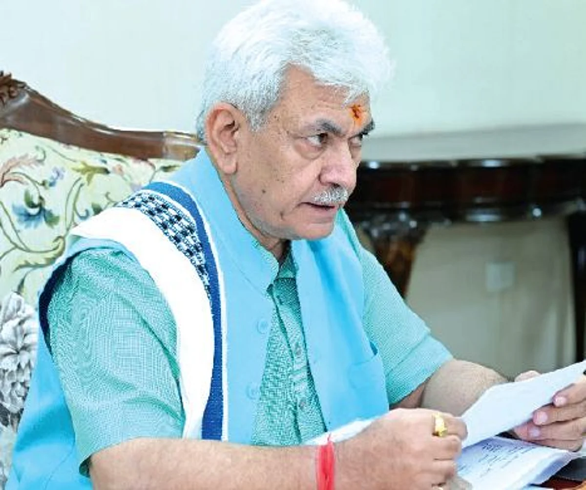 He asked the DCs to maintain digital records of their meetings with the public and submit the ATRs on the grievances received periodically.