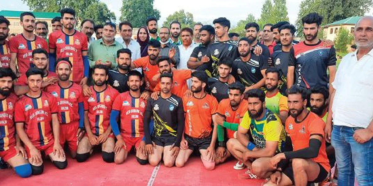 The inaugural match of the tournament was played between Red Dragon Hajin and Gulshan Kabaddi Club Trumgund.