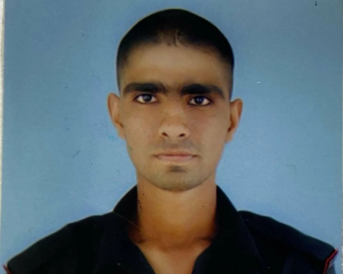 An army spokesman said that Rifleman Nishant Malik injured in the attack was undergoing treatment in Army Hospital where he succumbed to his injuries this evening.