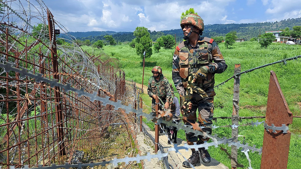 Security personnel patro at Line of Control in Jhanger area of Nowshera sector, in Rajouri.