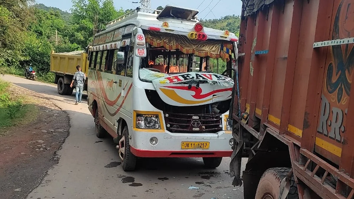 At least 26 people were injured in two separate road accidents in Rajouri and Poonch districts on Friday, officials said.