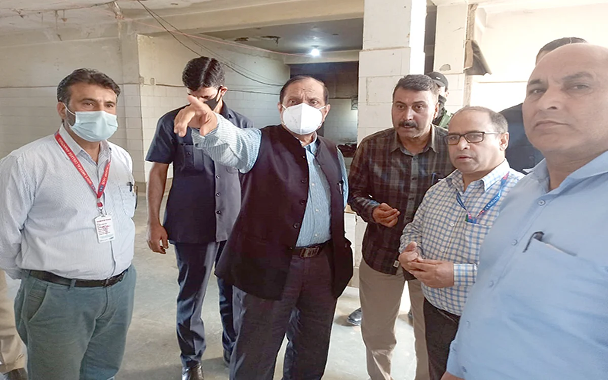 Advisor Bhatnagar directs for timely completion of pending works