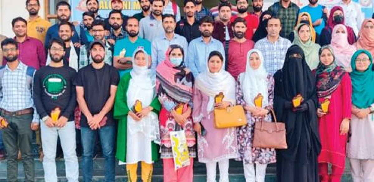 Prof Nawchoo also lauded Director South Campus for taking a lead in organising such events and underlined that concerted efforts were needed to achieve the vision of the South Campus.