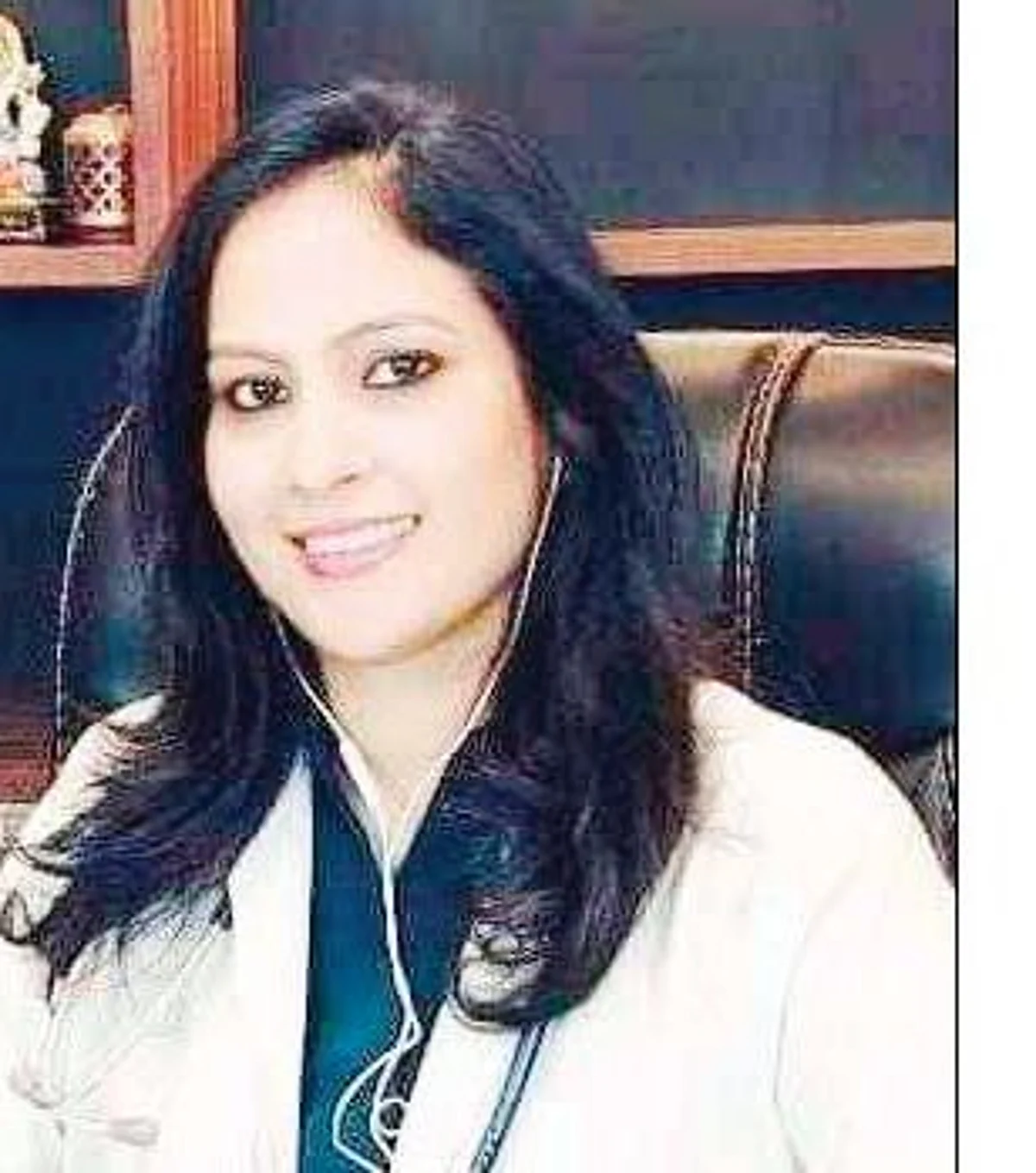 Dr. Behl while interacting with students said that Ayurveda blends our modern lifestyle with the ancient wisdom of using natural substances, medicines and herbs to help us lead a healthy, happy, stress-free and disease-free life.