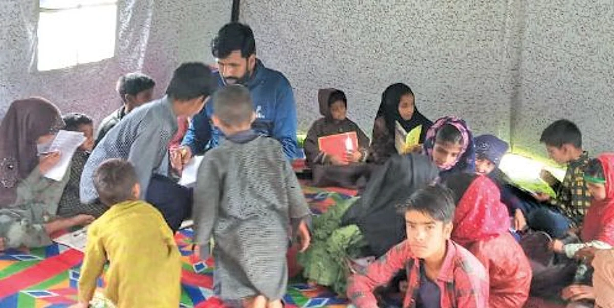 In the Rajwar education zone, authorities have established 11 centers for the children that include Palpati 1, Palpati 2, Baliyan 1, Baliyan 2, and Dana and Dana 2.