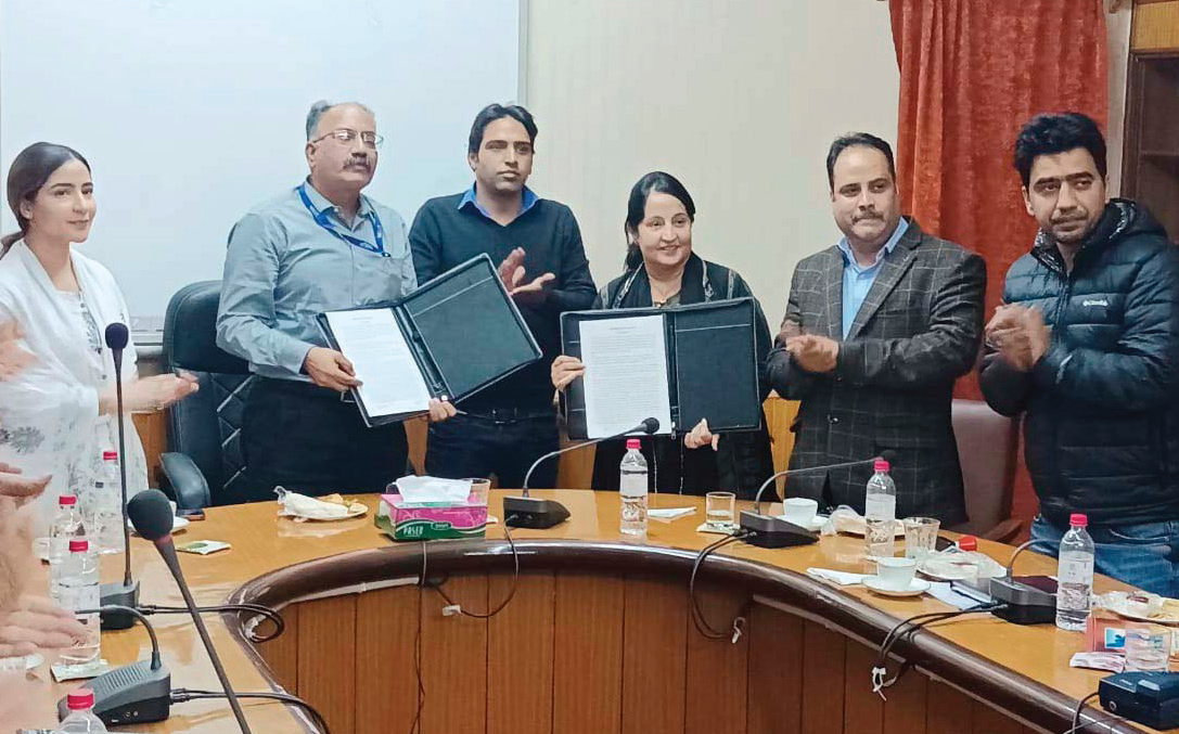 MoU signed between SSM College, NEILT to promote IT education