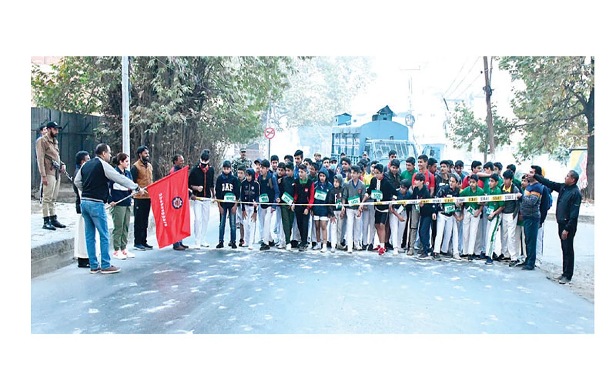 Burn Hall conducts cross-country run