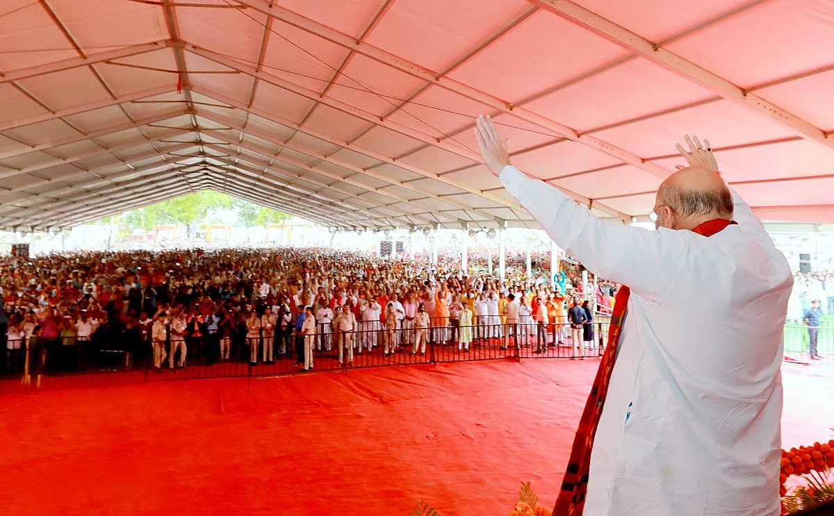 “Now, it’s up to the people of Bihar to decide whether they would go with those just claim to follow the ideology of Lok Nayak Jaya Prakash Narayan or those who are really following it,” Shah said